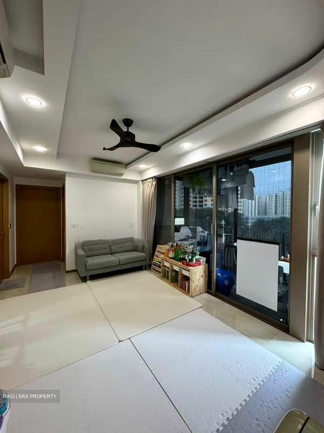 The Vales (D19), Condominium #579926981